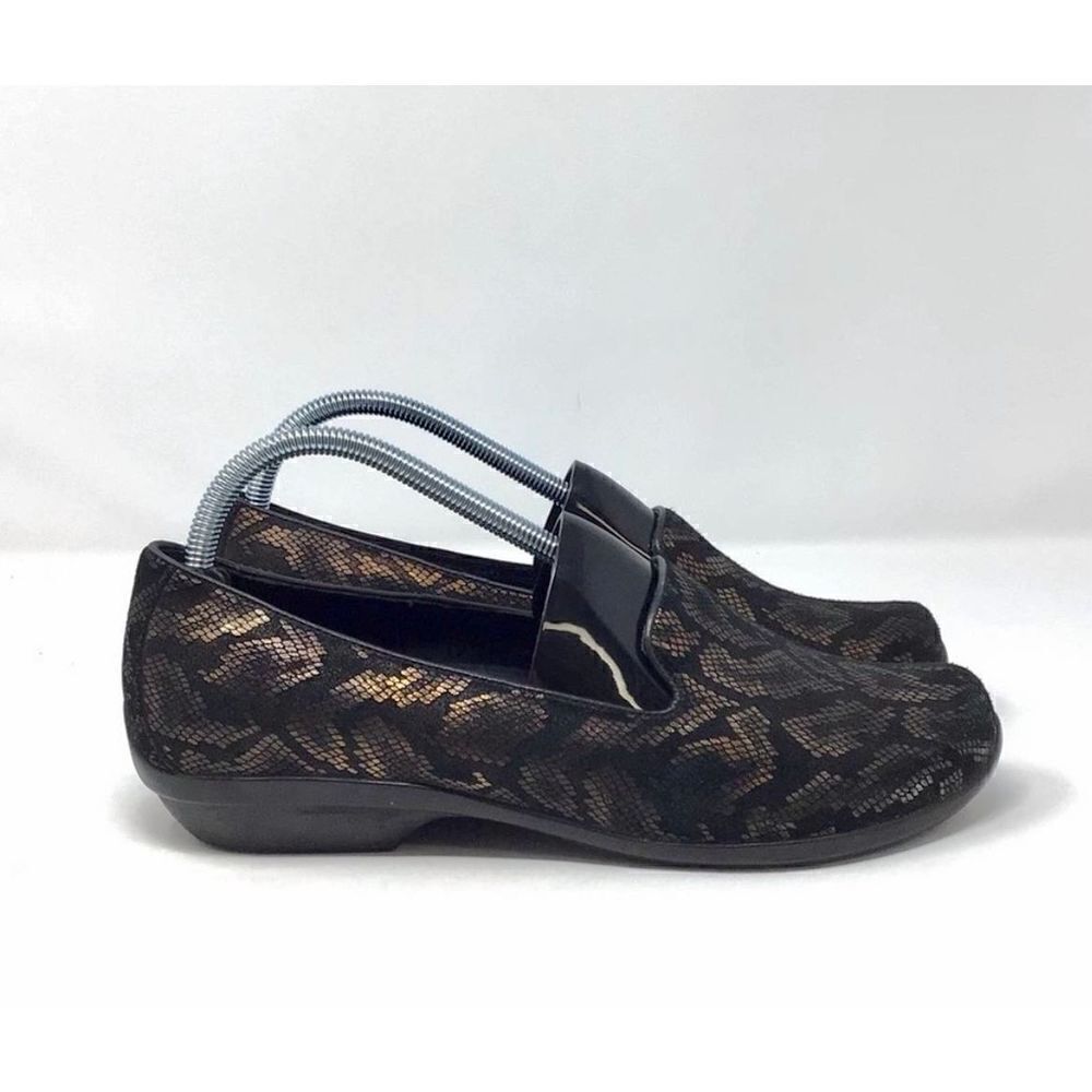 Dansko Olivia Black Bronze Metallic Leopard Animal Print Slip on Loafers size 39